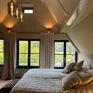Townhouse 't Raap Bed & Breakfast