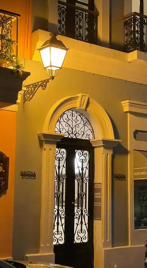 Navona Studios Guest House San Juan