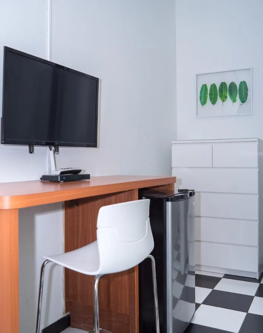 Navona Studios Guest House San Juan