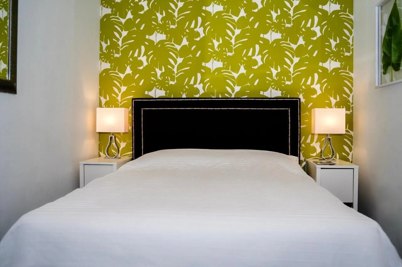 Navona Studios Guest House San Juan